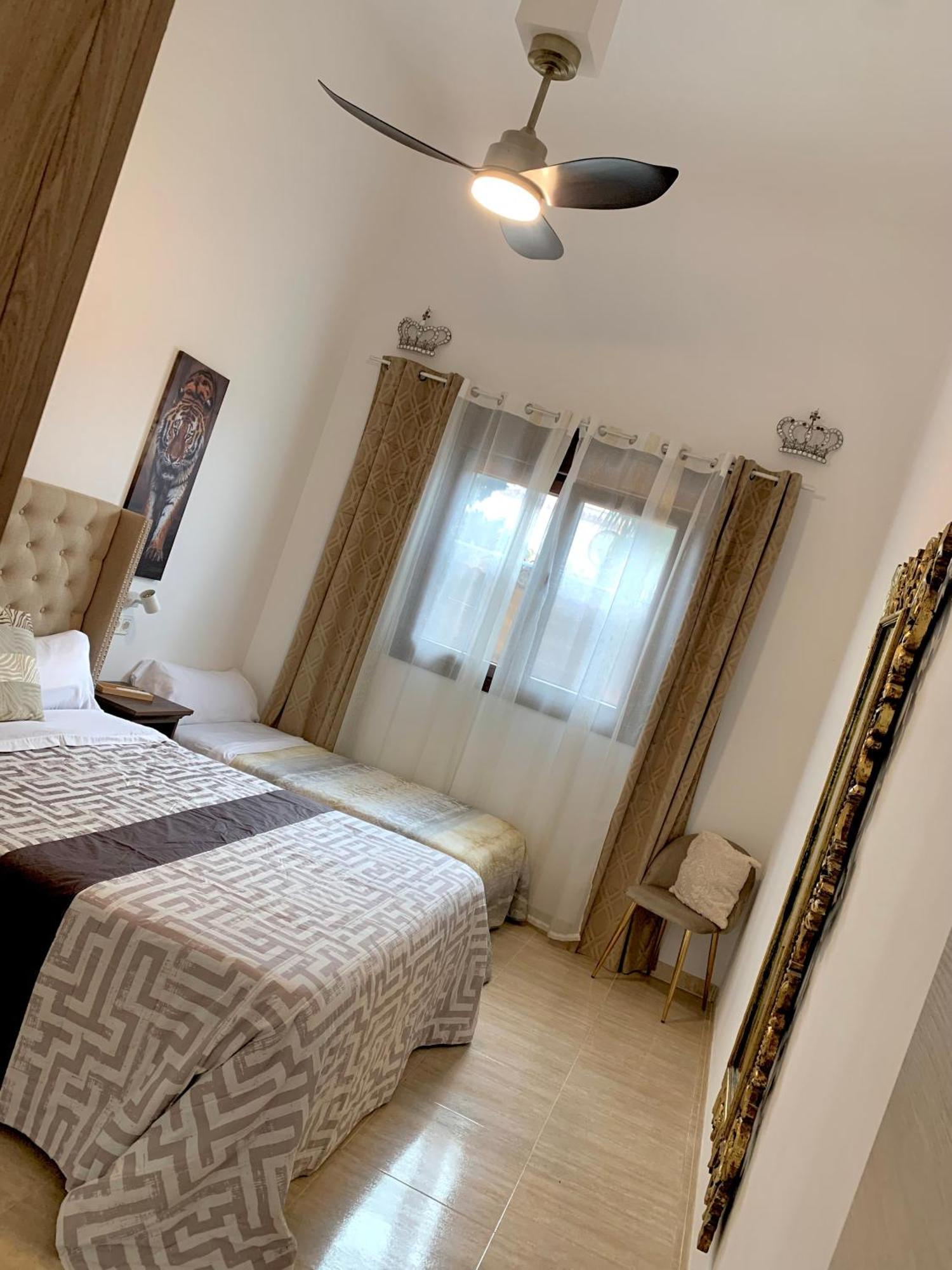 Amplia Vivienda New Para12 Pers A 4 Min Caminando De Playa Con Terraza, Piscina Com, Wifi, Ventiladores De Techo, Lavavajillas Roquetas de Mar Kültér fotó